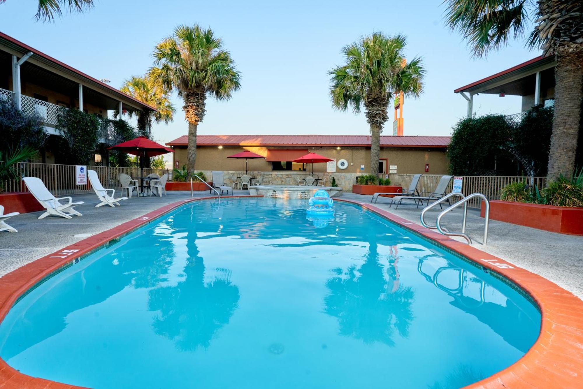 Family Garden Inn & Suites Laredo Dış mekan fotoğraf